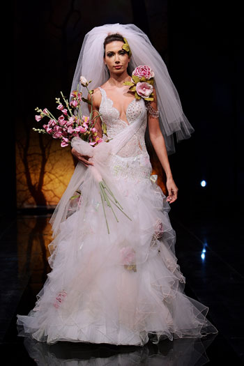 فستان زفاف ربيع 2012
