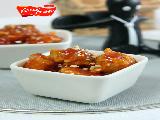 قطع صدور دجاج مع صوص الفاصولياء الحارة