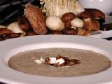 حساء كريمة المشروم