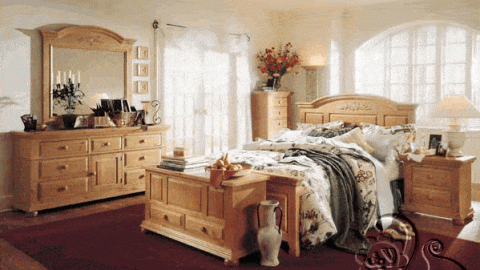 غرفة نوم من الخشب