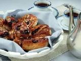 حلوى بالجبنة واللوز
