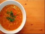 حساء العدس بالطماطم