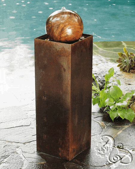 نافورة ماء جميلة