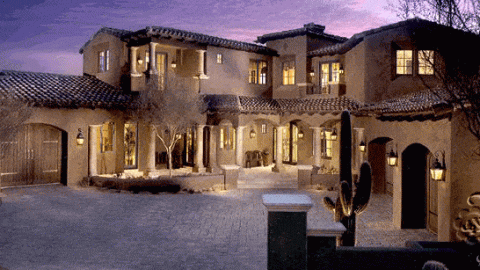 فيلا بدورين مع سقف قرميدي