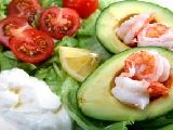 سلطة الأفوكادو مع البندورة