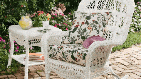 جلسة خارجية للحديقة