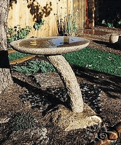 نافورة مائية حجرية للحديقة