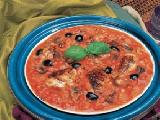أفخاذ الدجاج بالبندورة والفطر -طبق إيطالي
