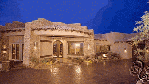 من الفلل الريفية التي يغلب عليها الديكور الحجري الخارجي