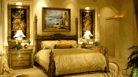 غرفة نوم رائعة جدا  من الخشب المزخرف بطريقة فنية