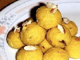 كرات السميد بالهيل (حلوى اللادو الهندية )