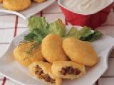 كبة محشية بطاطا مع الأرز
