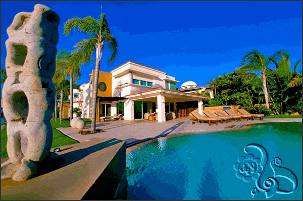 فبلا مع حوض السباحة الخارجي