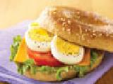 سندوتشات مدرسية (البيض المسلوق)