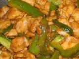 دجاج سيشوان السريع (طبق صيني يقدم مع الأرز أو النودلز)