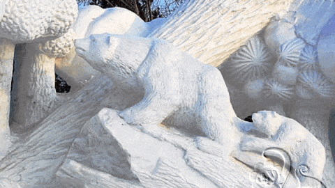 اعمال نحت فنية على الجليد