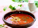 شوربة البندورة مع مرق الدجاج – خاصة للريجيم