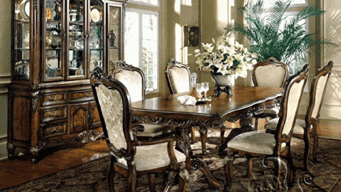 غرفة طعام فاخرة