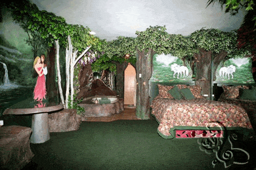 غرفة نوم بديكور جميل