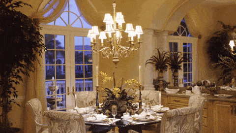 غرفة طعام فاخرة