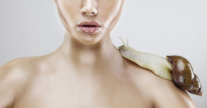 اكتشفي أغرب تقنيات العناية بالبشرة