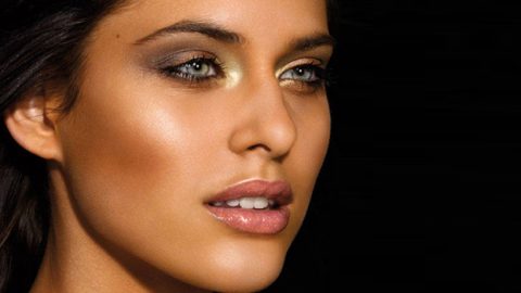توقفي عن هذه الأخطاء عند تطبيق البرونزر
