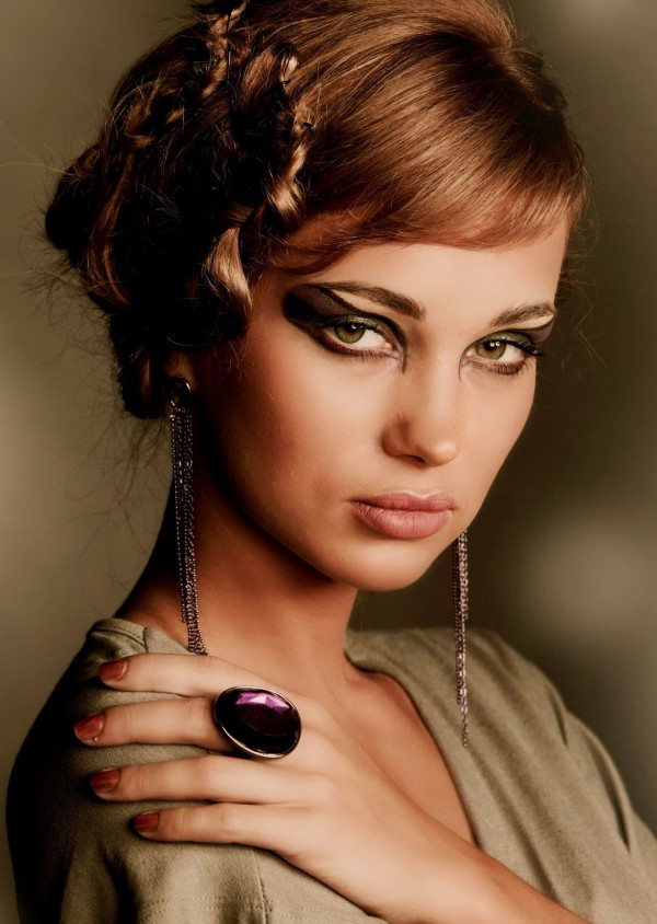 موضة مكياج العيون درامي 2015