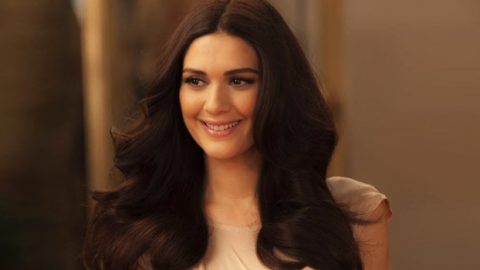 زوجة السلطان سليمان تكشف أسرار قصة حبهما للجمهور