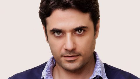 احمد عز يتعرض للسخرية بدون مكياج