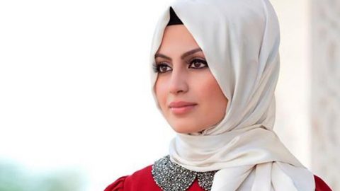 طريقة جديدة لارتداء الحجاب في عيد الأم