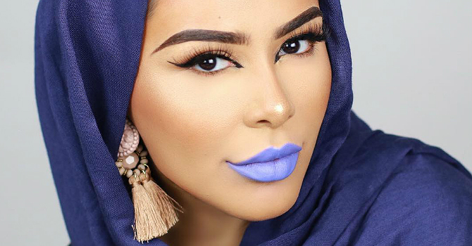 للمحجبات هكذا تعتمدين المكياج بالألوان الجريئة
