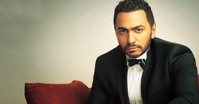 تامر حسني يسلك طريق أحمد حلمي في تجربة سينمائية
