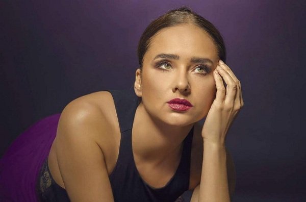 نيللي كريم تُنهي تصوير مسلسل لأعلى سعر بجلسة تصوير .. وماذا عن نهاية جميلة؟