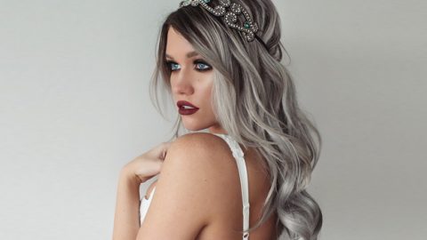 خطوات هامة اتبعيها أثناء اعتماد صبغة الشعر الرمادية