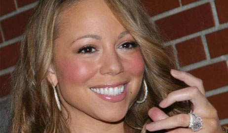 ماريا كاري في دائرة الإتهام بسبب سلطان بروناي