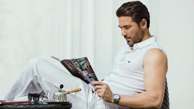 أحمد عز بوجه مختلف في أحدث جلسة تصوير
