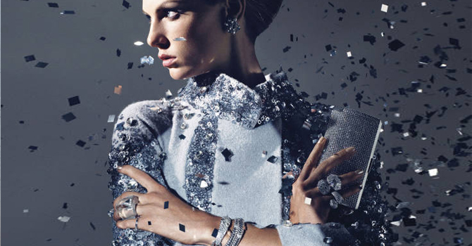 أضيئي إطلالتك في سهرة رأس السنة 2015