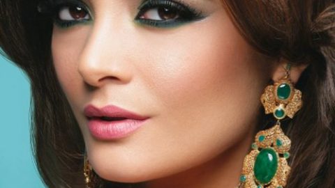 ظلال جفون أخضر مع أحمر شفاه وردي 2015