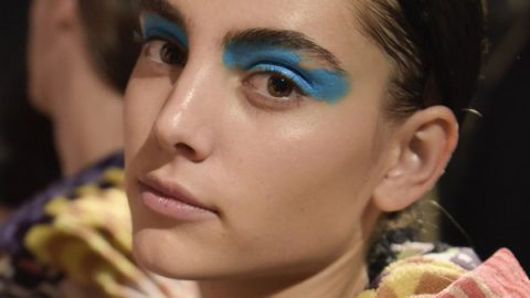 ظلال جفون سميك ملون مع أحمر شفاه نيود من Missoni ربيع 2016