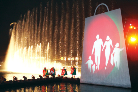 دبي وأقوي مهرجان تسوق بعام 2013