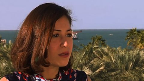 منه شلبي : لن أتزوج حيوان أليف