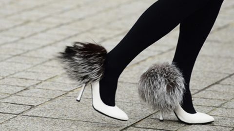 حذائكِ الفرو على طريقتكِ الخاصة