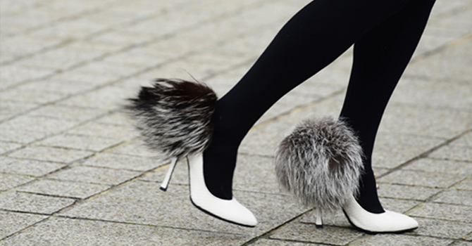 حذائكِ الفرو على طريقتكِ الخاصة