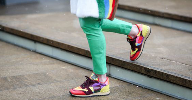 حذائك الرياضي الجرئ من فالنتينو ربيع 2016