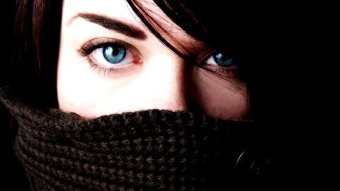 نصائح بسيطه لجمال عينيكي