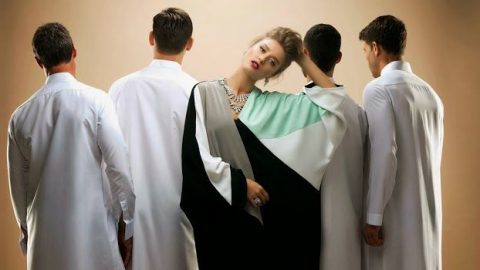 كيف ترتدي عباءتك البلوك  في العيد ؟