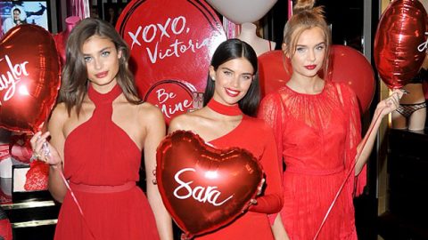 ملائكة فيكتوريا سيكريت تستعد لإحتفالات عيد الحب
