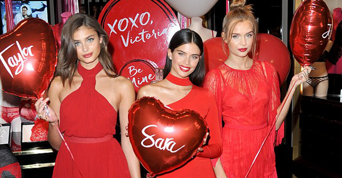 ملائكة فيكتوريا سيكريت تستعد لإحتفالات عيد الحب