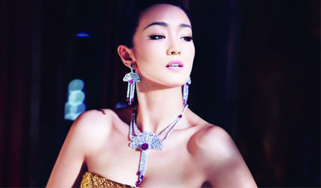 جمالك يكمُن في المجوهرات الملونة من PIAGET