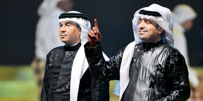 محمد عبده وراشد الماجد يقدما دويتو غنائي .. وما قصة التذاكر المزورة؟
